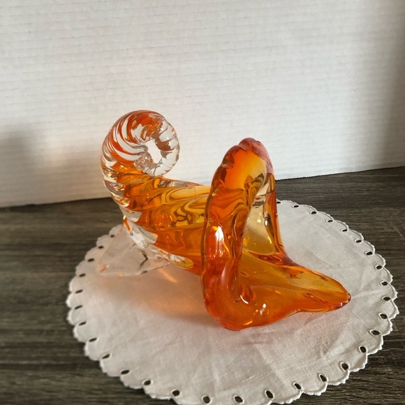 Vtg Orange Hand Blown Glass Cornucopia - Picture 2 of 14